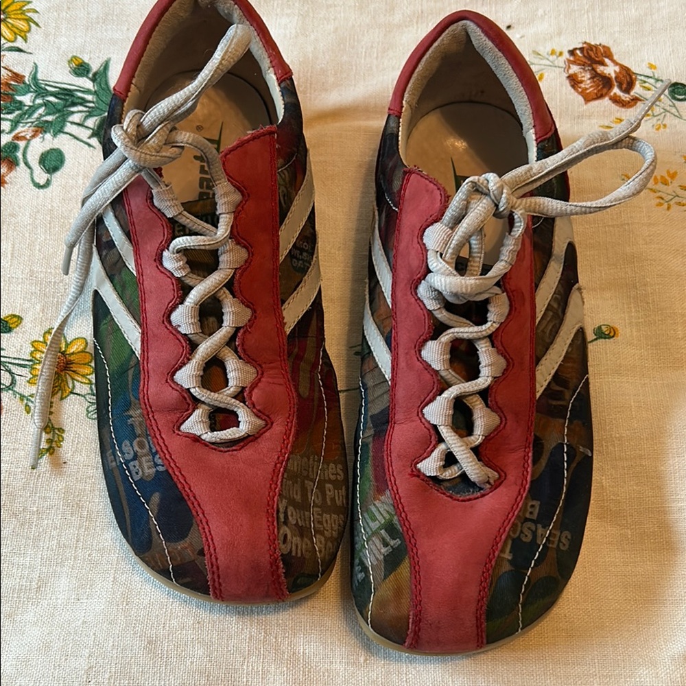Earth Women's Multicolor Athletic Sneakers with Red Accents